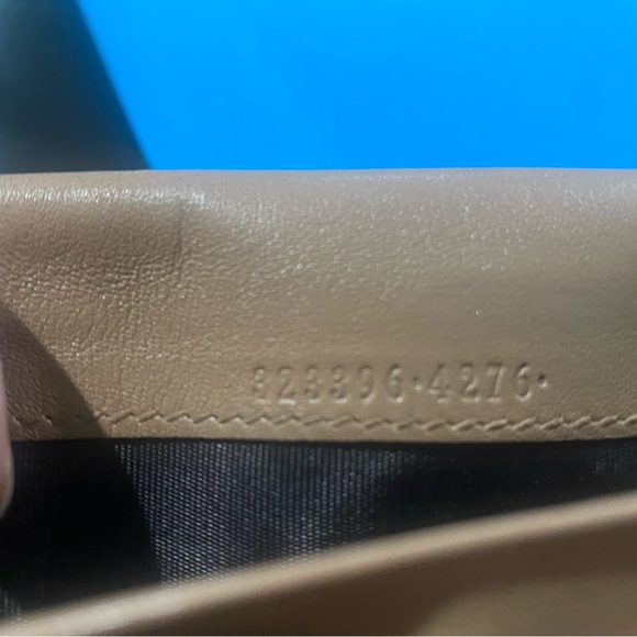 Gucci Brown Embossed Leather Wallet - Picture 9 of 9